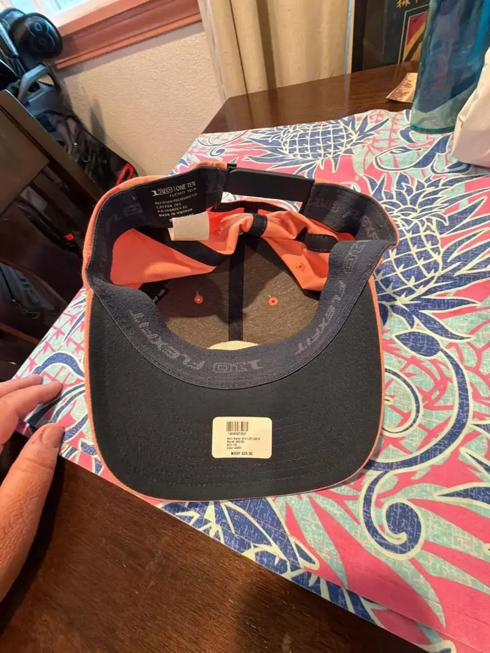 Travis Mathew brand new